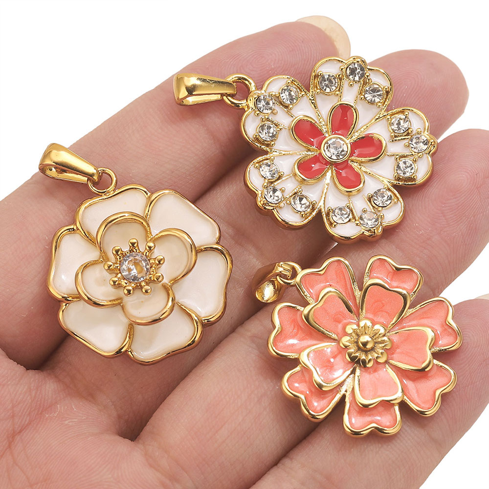 2 Breloques Grandes Fleurs en  - Jewelry Making Supplies Wholesale avis et prix