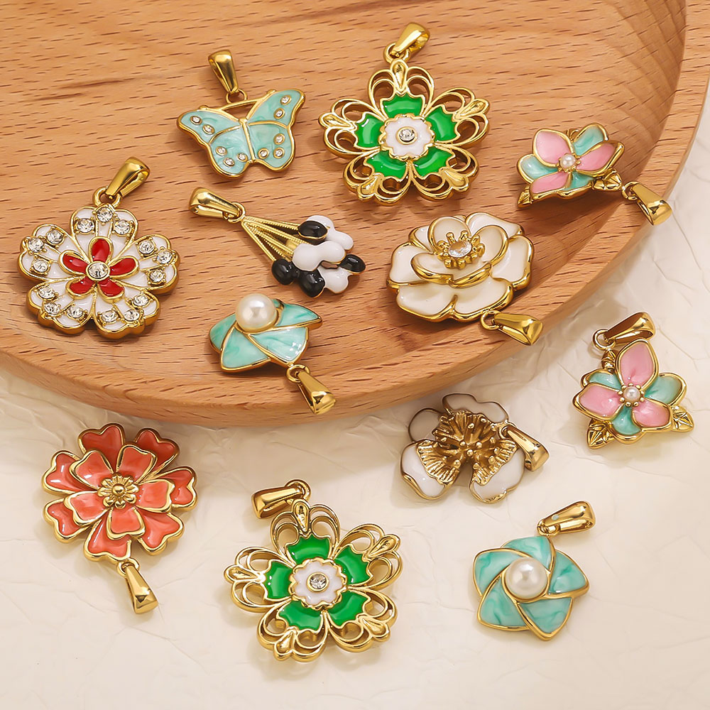 2 Breloques Grandes Fleurs en  - Jewelry Making Supplies Wholesale avis et prix