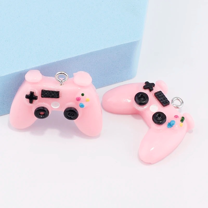 10 Breloques en Résine Manette - Jewelry Making Game avis et prix